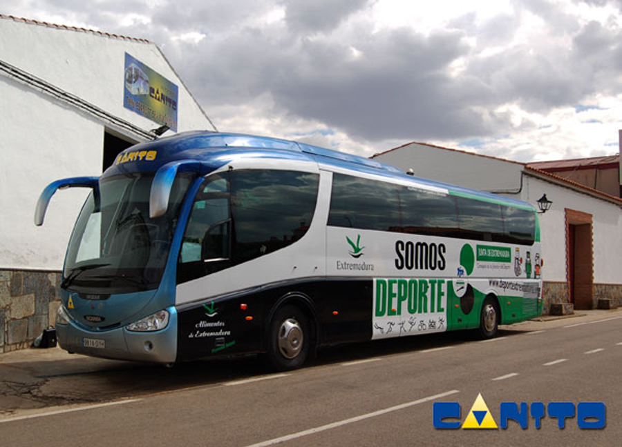 Microbus CANITO para grupos pequeños